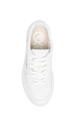 Sneakers basse Medalist in pelle Autry | AULWSG10GOAT WHITE